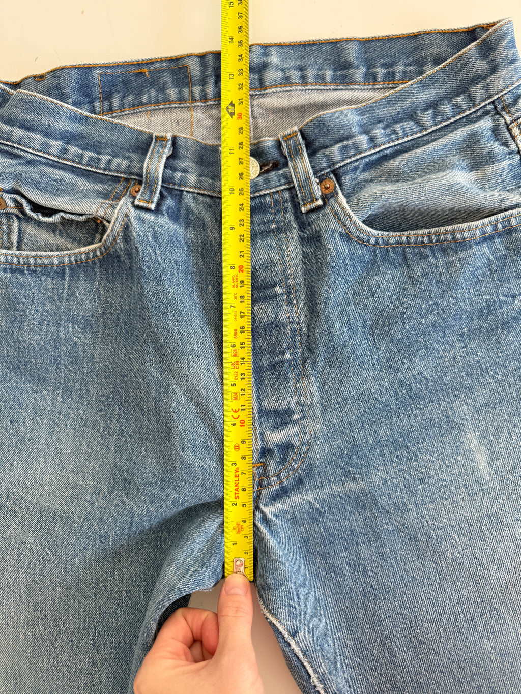 W29 L32 vintage Levis 501 28-29” measured dark faded blue denim 80’s levi’s 501s