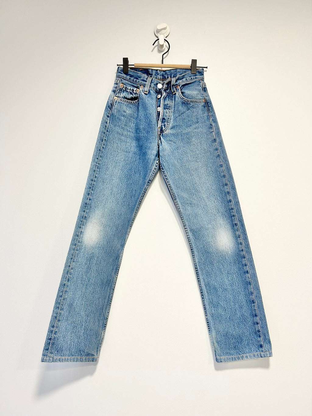 Levis 501 jeans w23 L27 medium blue denim faded blue wash light blue 501 vintage 501s