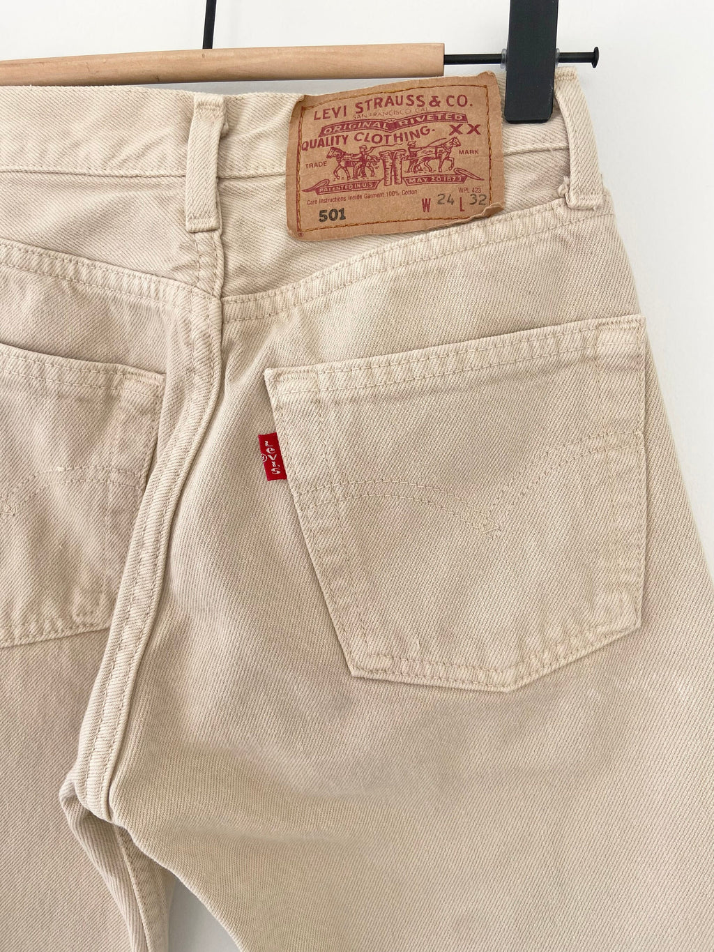 Levis 501 jeans w22 L30 beige denim Levi’s vintage 501 made in France 90s