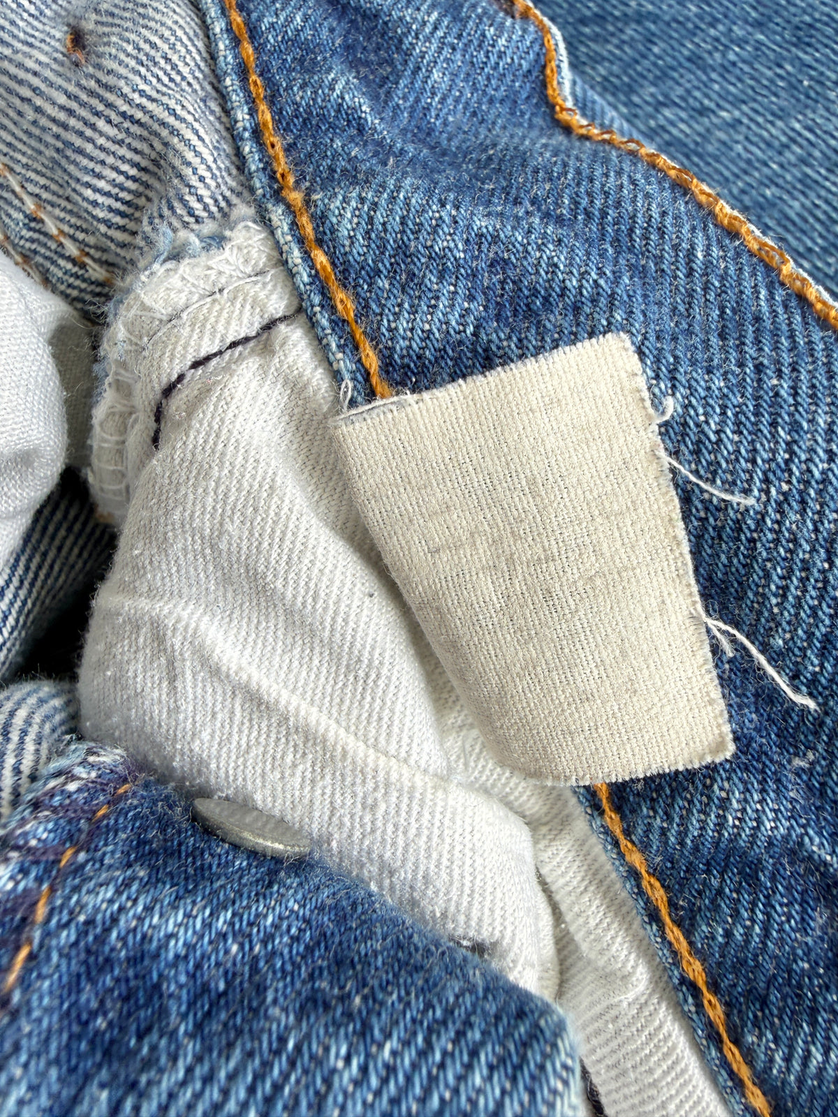 W27 L27 vintage Levis 701 0117 dark faded blue 29/30” measured waist 701 0117s 80s USA