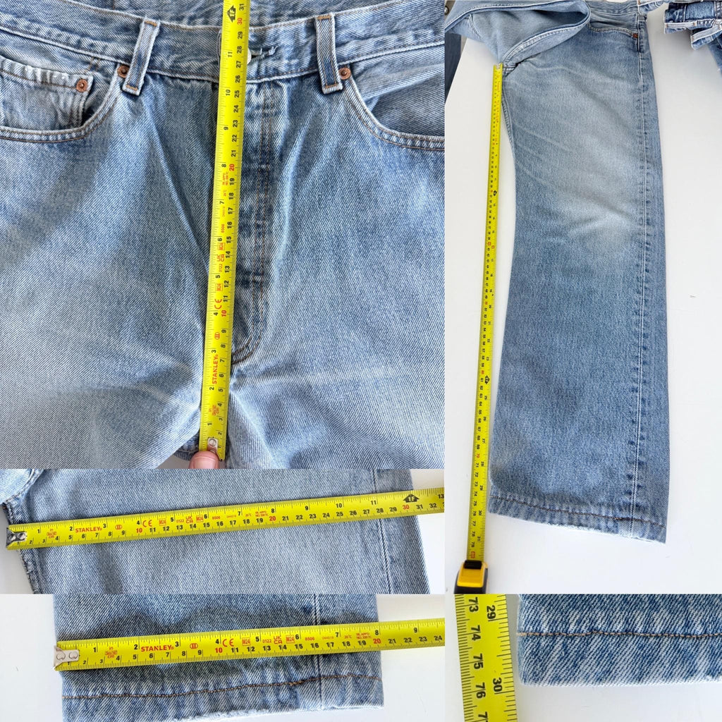 W31 L30 Levis 501 vintage 30-31” waist medium blue 501s made in y2k