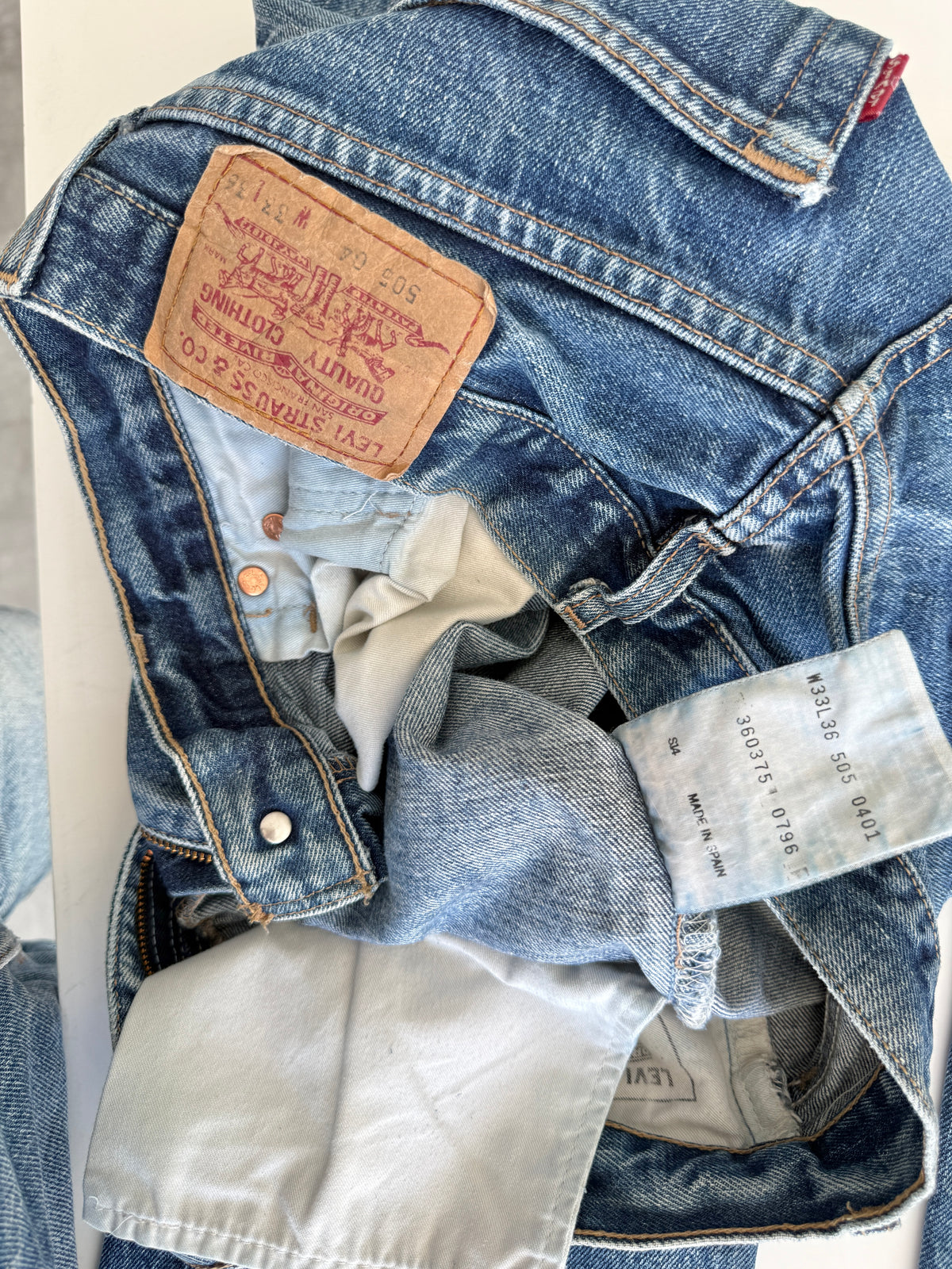W30 L30 vintage Levis 505 29/30” measured waist 90s 505s