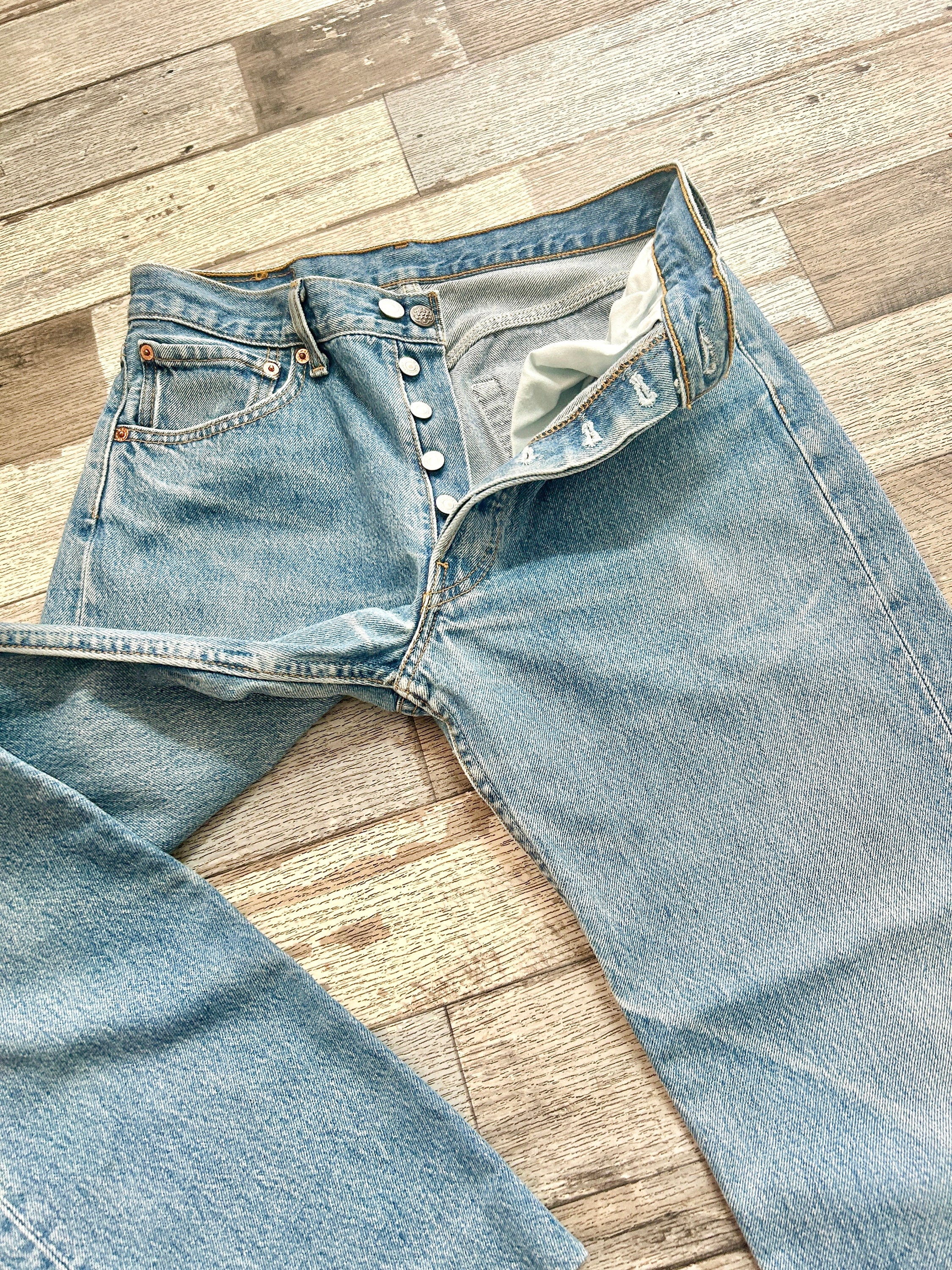 Levi’s 501 jeans w29 L27 faded denim vintage Levi’s 501s straight leg vintage levis 501 jeans
