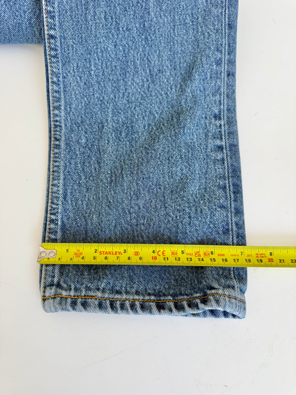 W26 L32 vintage Levis 501 25/26” measured waist dark blue 501s 90s -nl