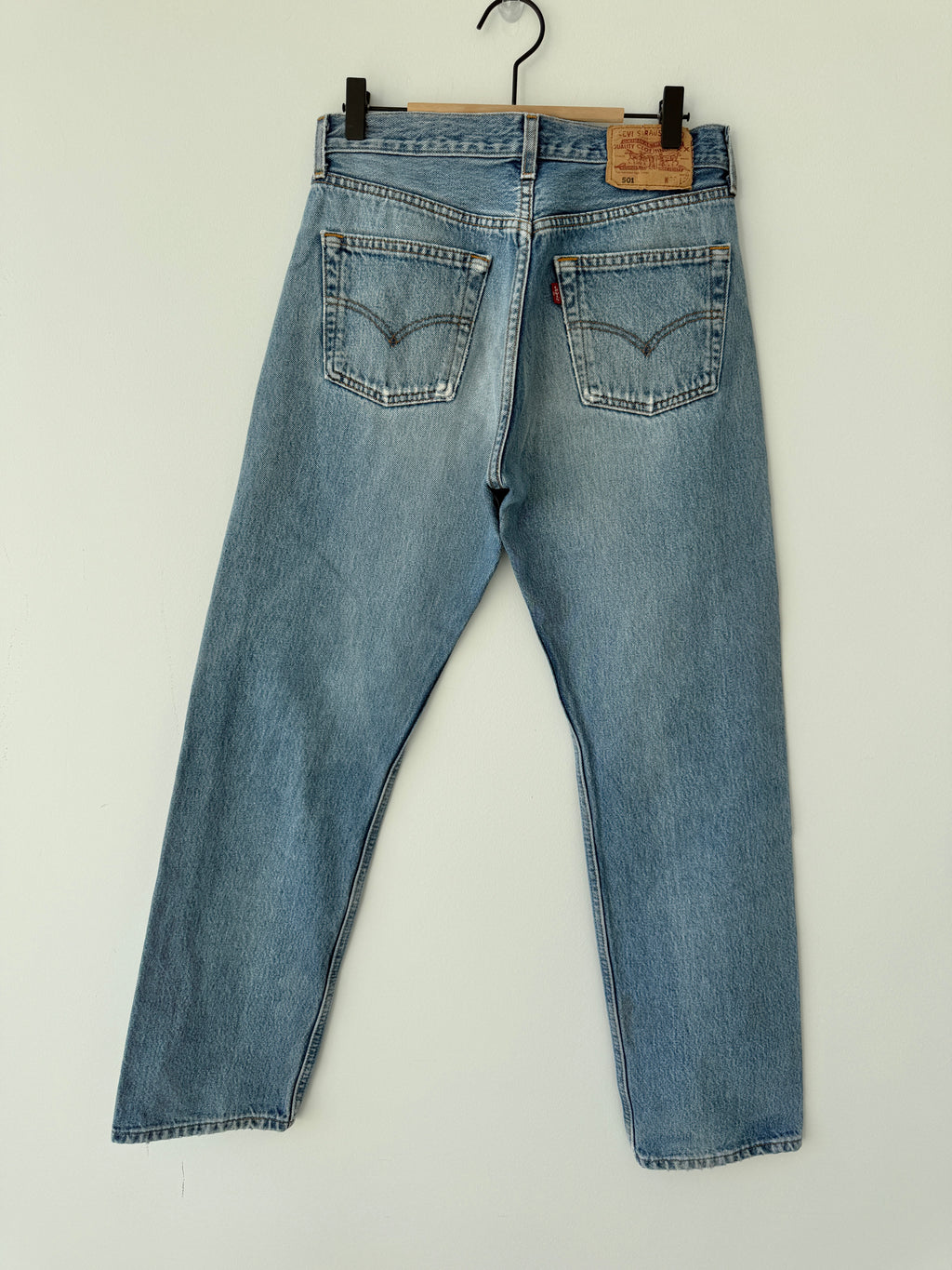 W29 L29 vintage Levis 501 28/29” measured medium blue Y2K 501s