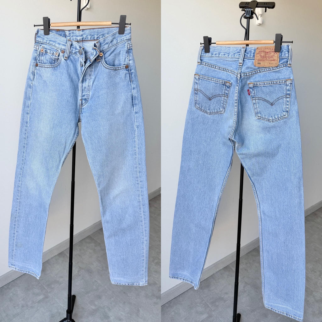 W24 L31 Levis 501 vintage 23-24” measured waist light blue made in turkey  90s hol
