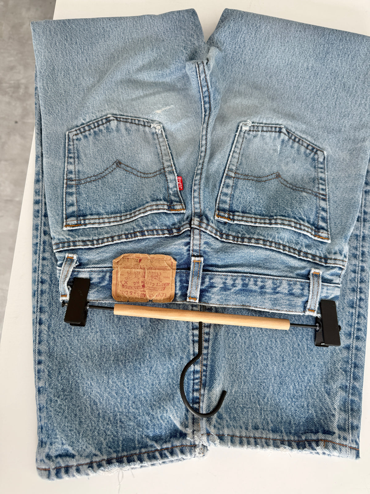 Soft W24 L28 vintage Levis 701s 23/24” measured light blue faded 80s USA 701s