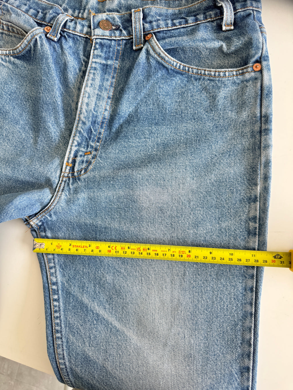 W32 L28 vintage Levis 517 faded medium blue 32” measured waist 517s 80s USA