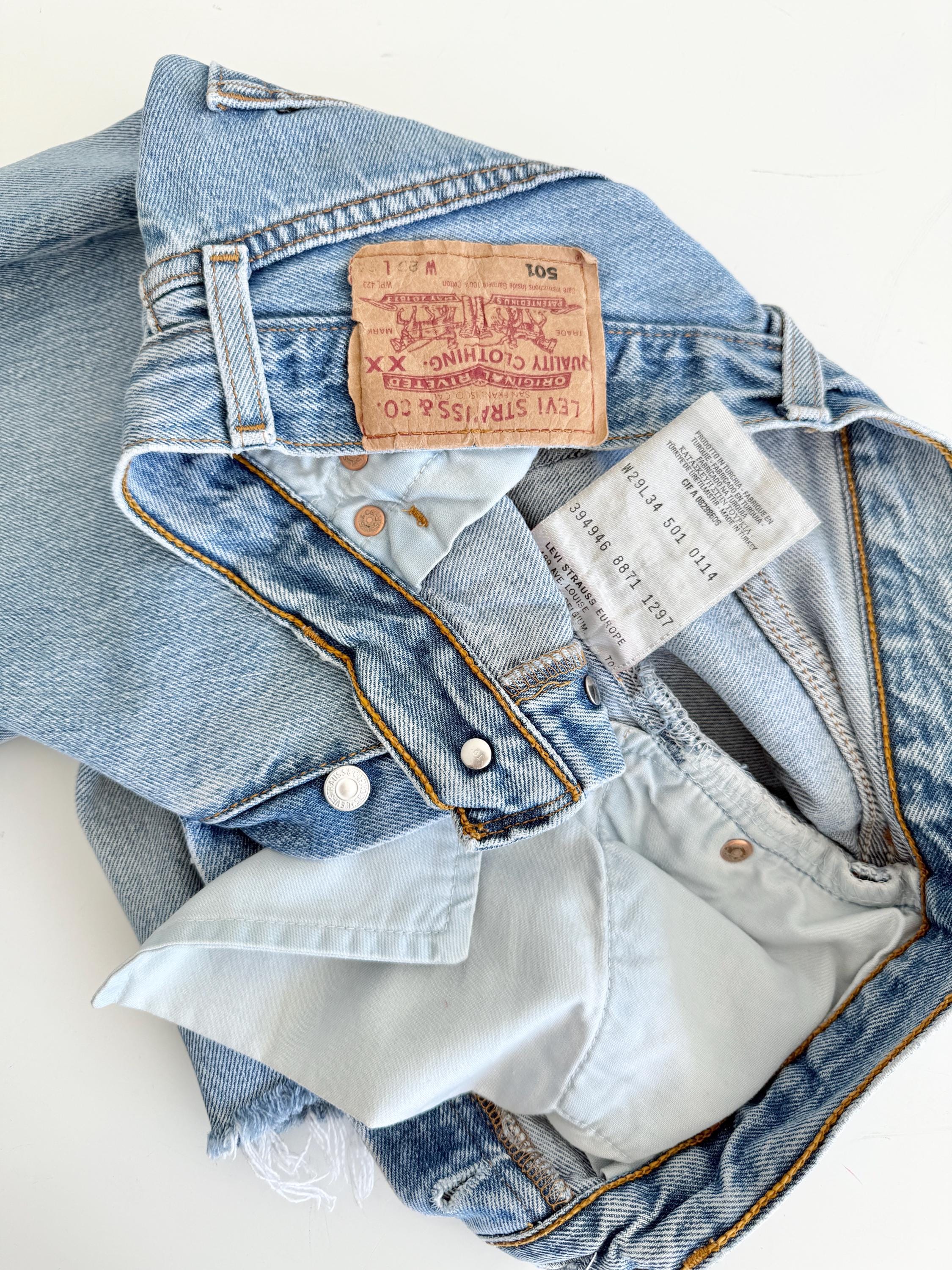 w27 Levis 501 vintage shorts 26-27” waist light blue 501s made in 90s cut shorts (mayuk)