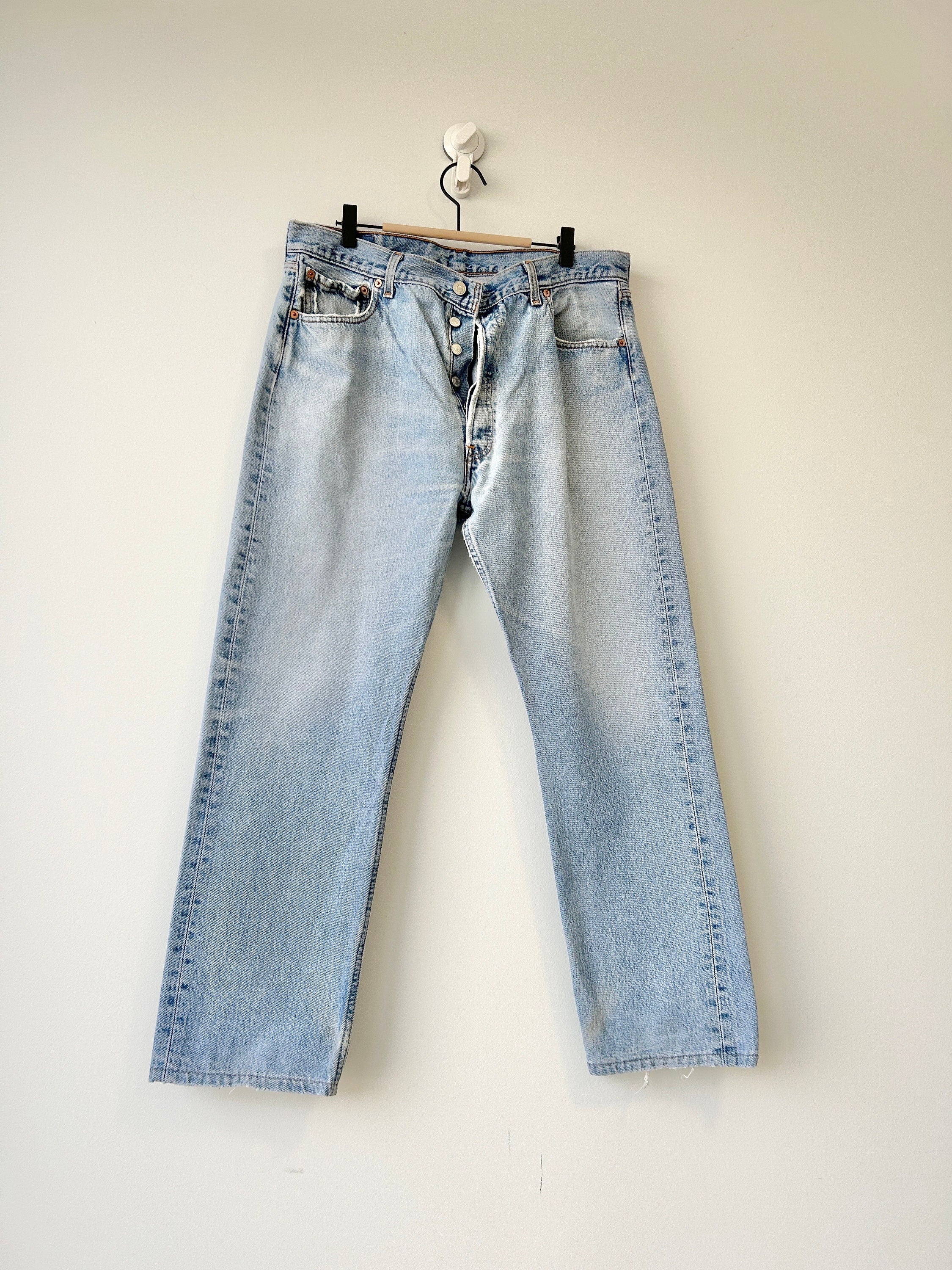 Levis 501 vintage w34 L28 Levi’s light blue faded straight leg 501 vintage Levi’s 501
