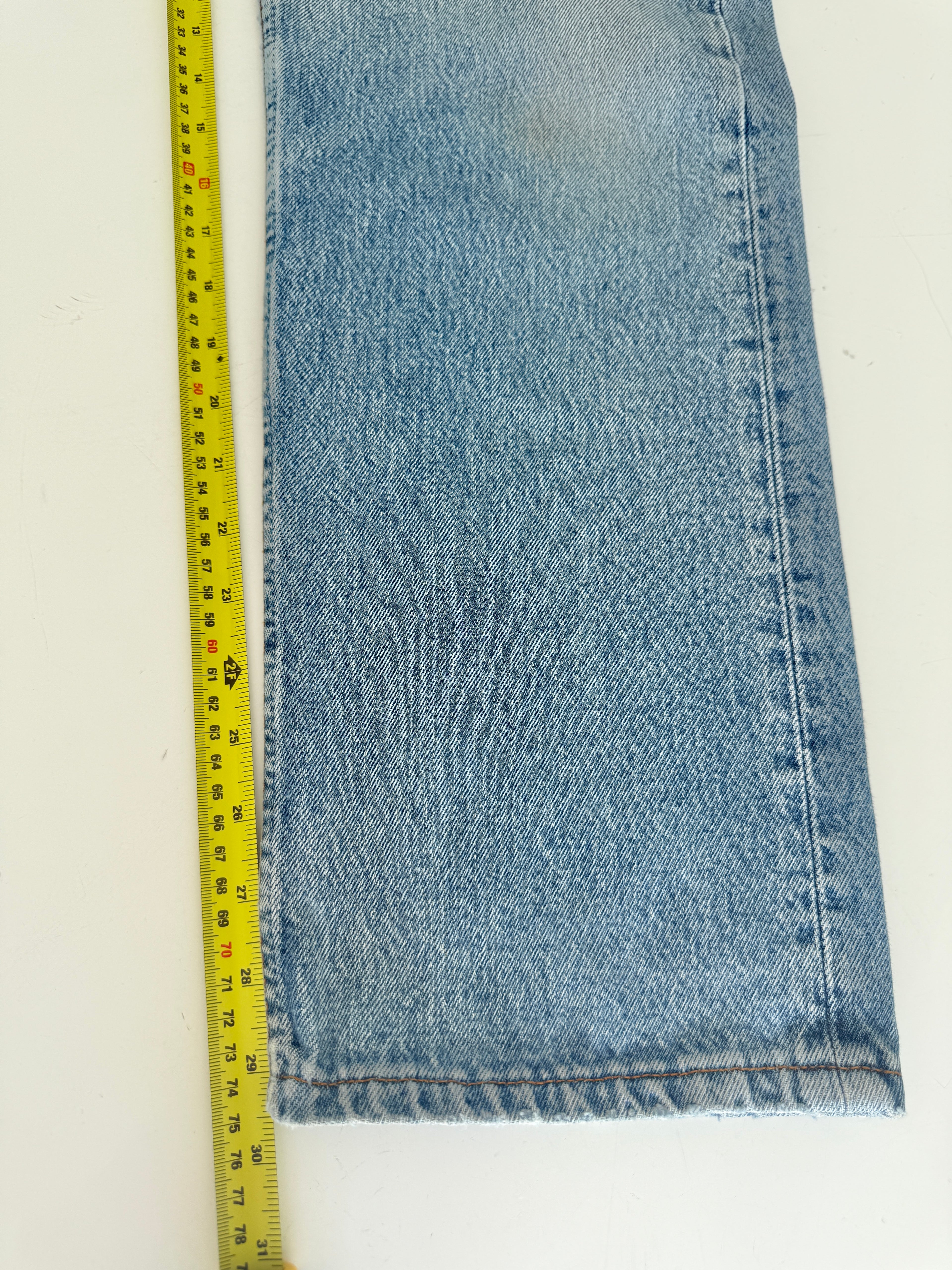 Soft W30 L29 vintage Levis 501 29/30” measured waist light blue dirty Y2K 501s