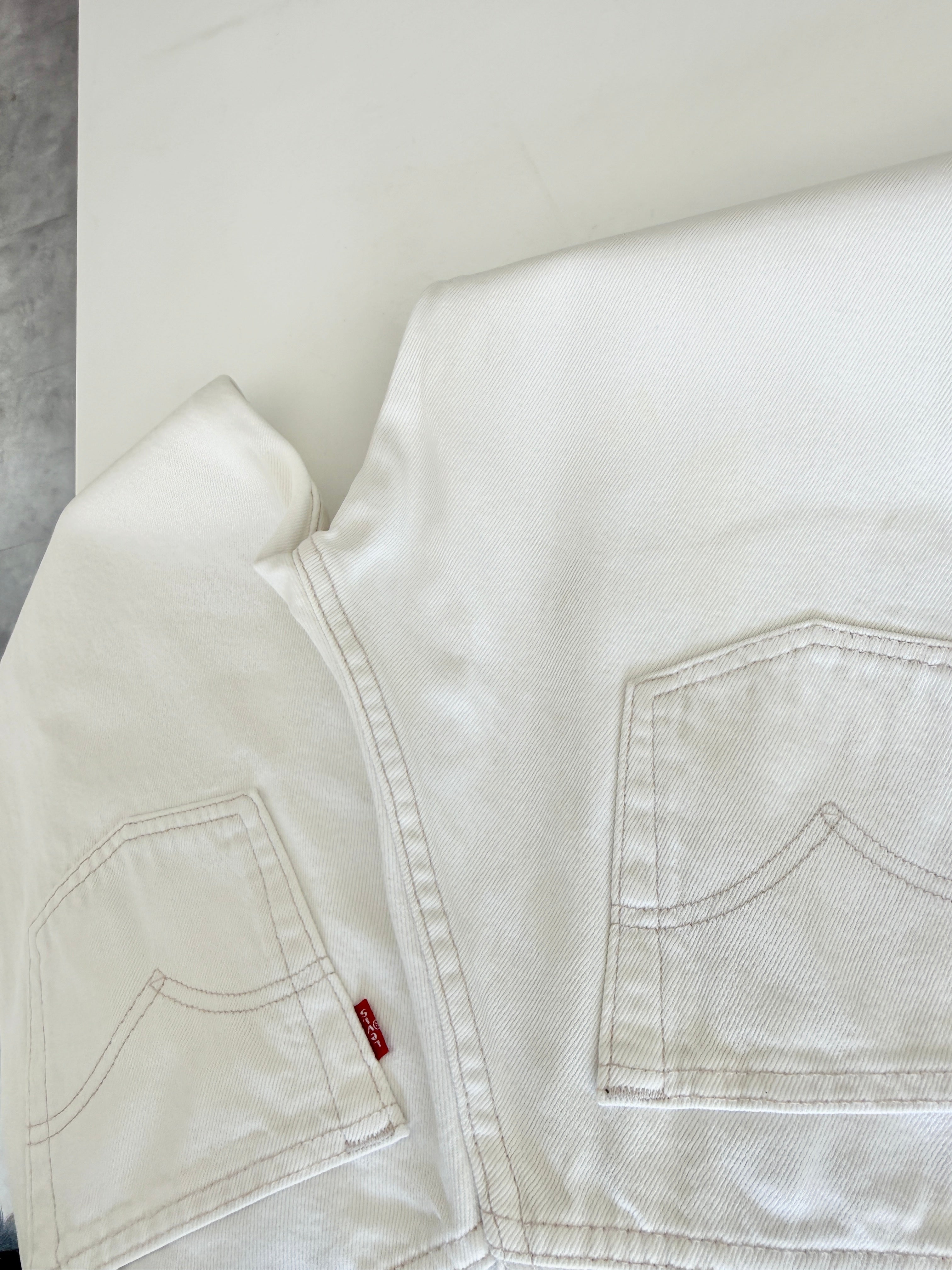 W25 L31 vintage Levis 501 25” measured waist white Y2K 501s