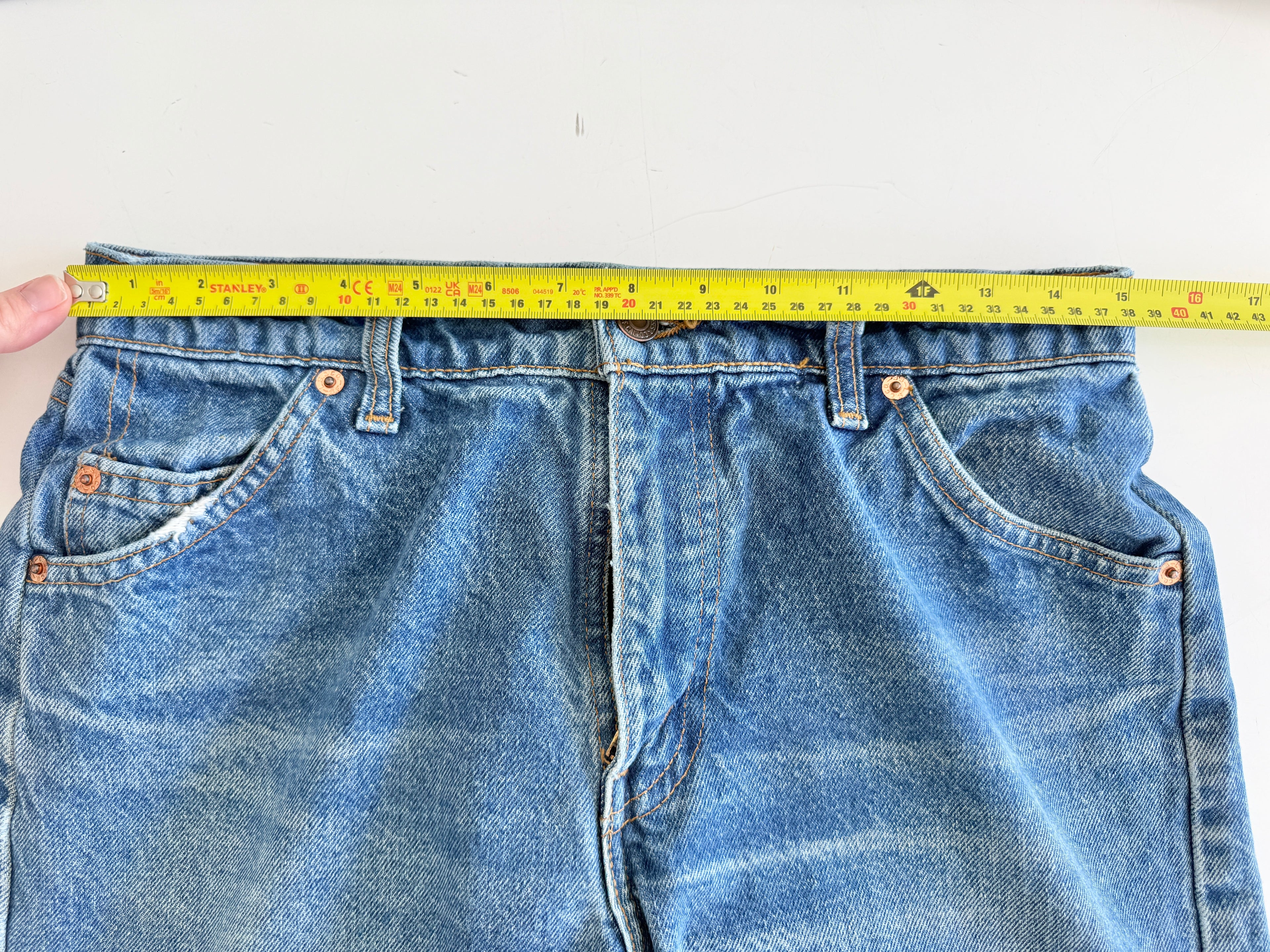 W28 L31 vintage Levis 517 28/29” measured dark fade blue denim Levi’s 517s