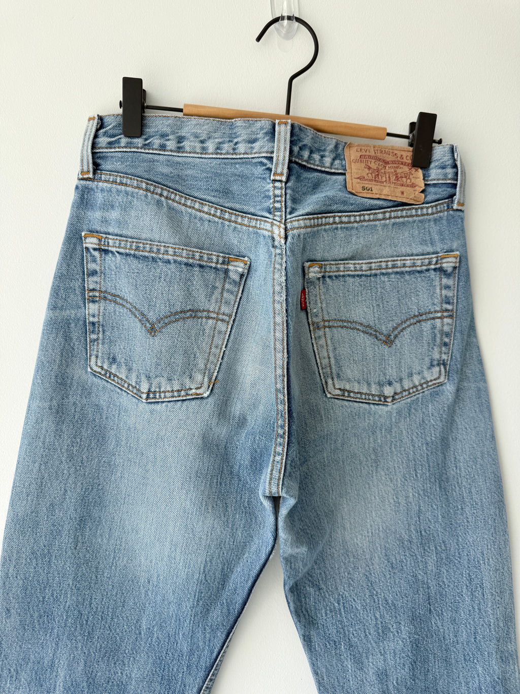 W28 L30 vintage Levis 501 27/28” measured waist dark faded blue 501s amazing fade 90s denim