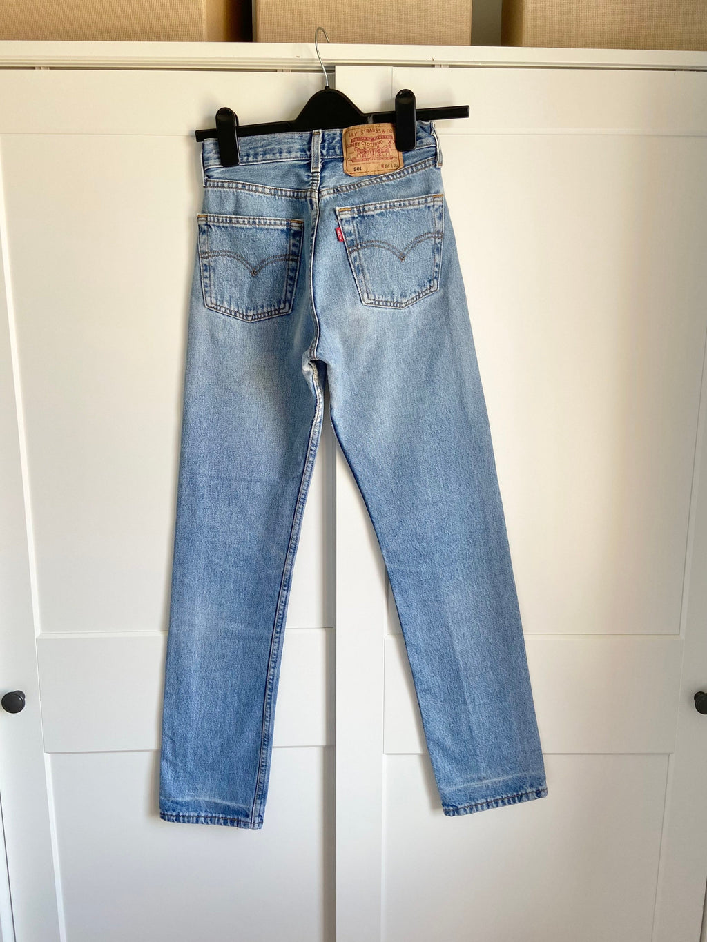 Vintage Levi’s 501 w24 waist made in France