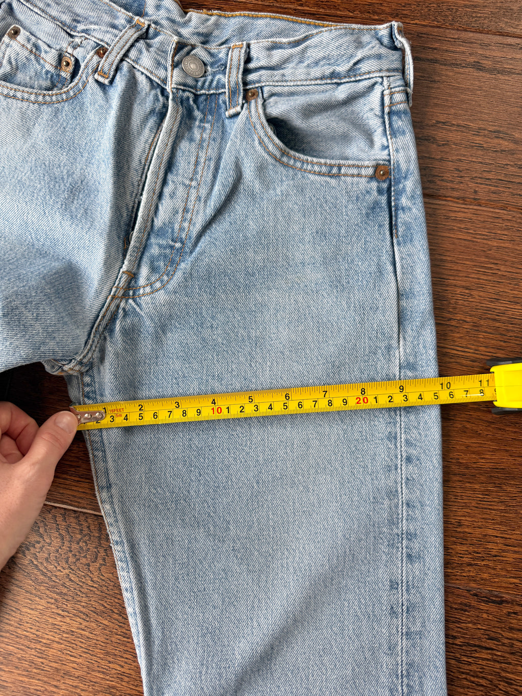 Softer W24 L29 vintage Levis 501 22/24” measured light blue 90s Levi’s 501s
