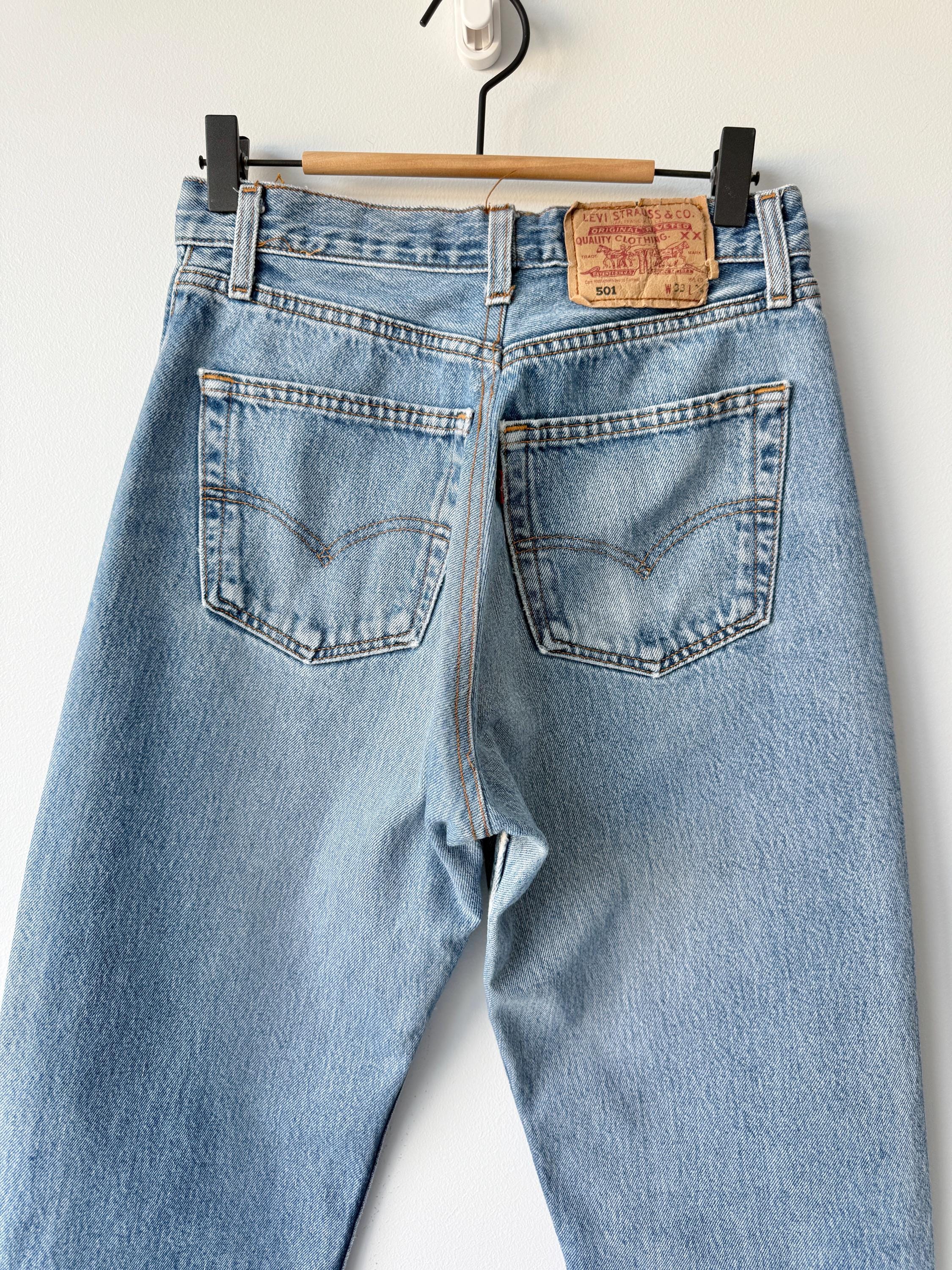 W27 L31 re done vintage Levis 501 26-27” measured waist medium blue denim made in Y2K