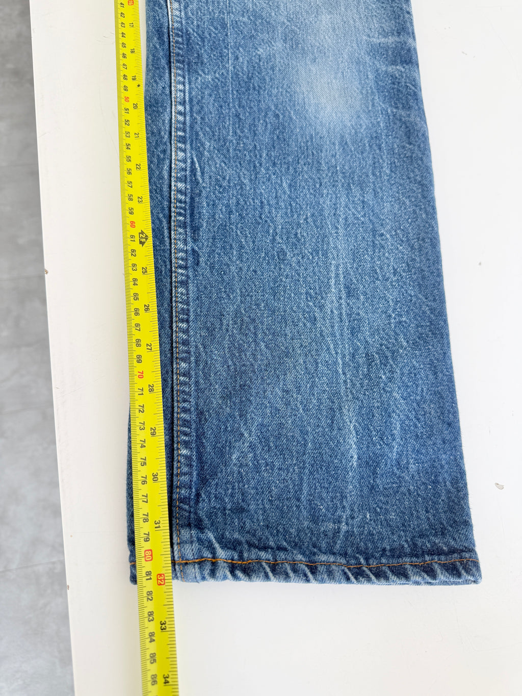 W30 L32 vintage Levis 501 29-30” measured dark blue faded blue 80s denim Levi’s 501s USA