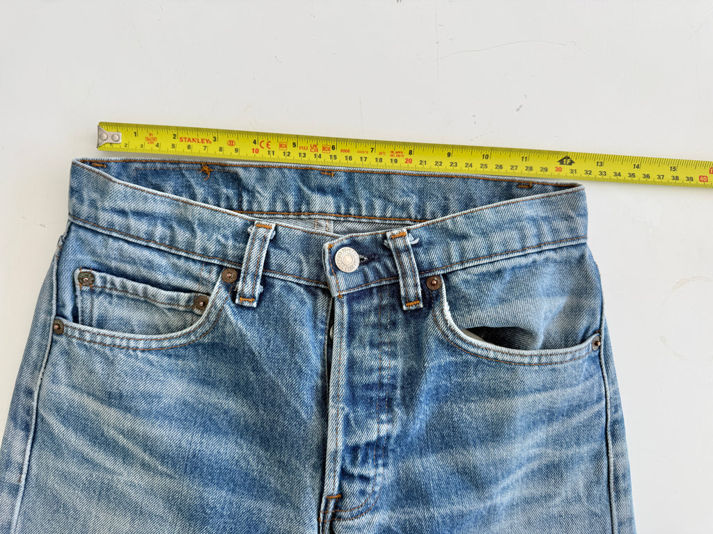 Re done - W25 L31 vintage Levis 501 24/25” measured whiskers medium blue 80s 501s