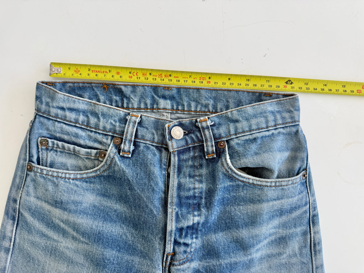 Re done - W25 L31 vintage Levis 501 24/25” measured whiskers medium blue 80s 501s
