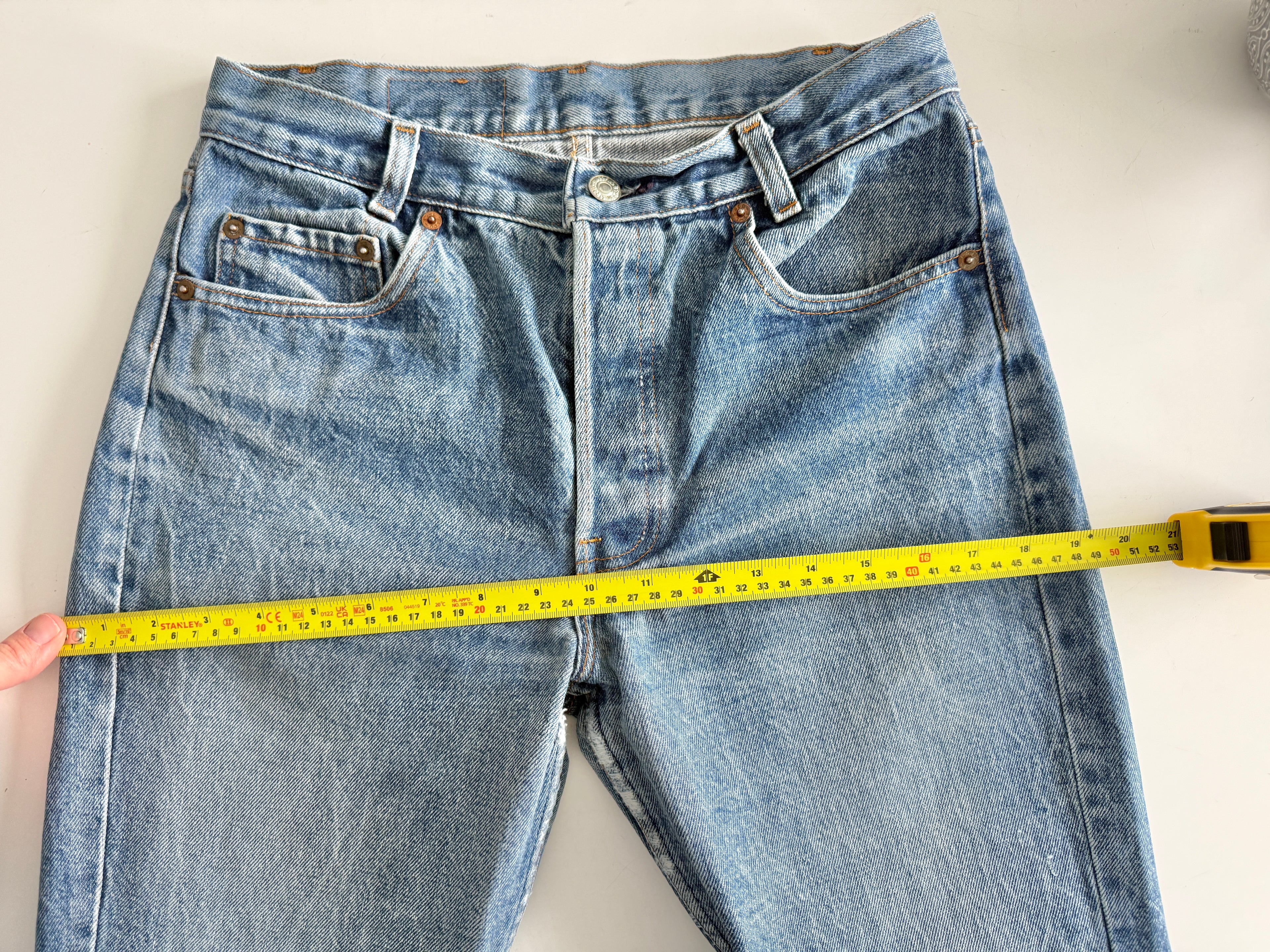 W28 L26 vintage Levis 701 27/28” dark faded blue Levi’s 701s 80s