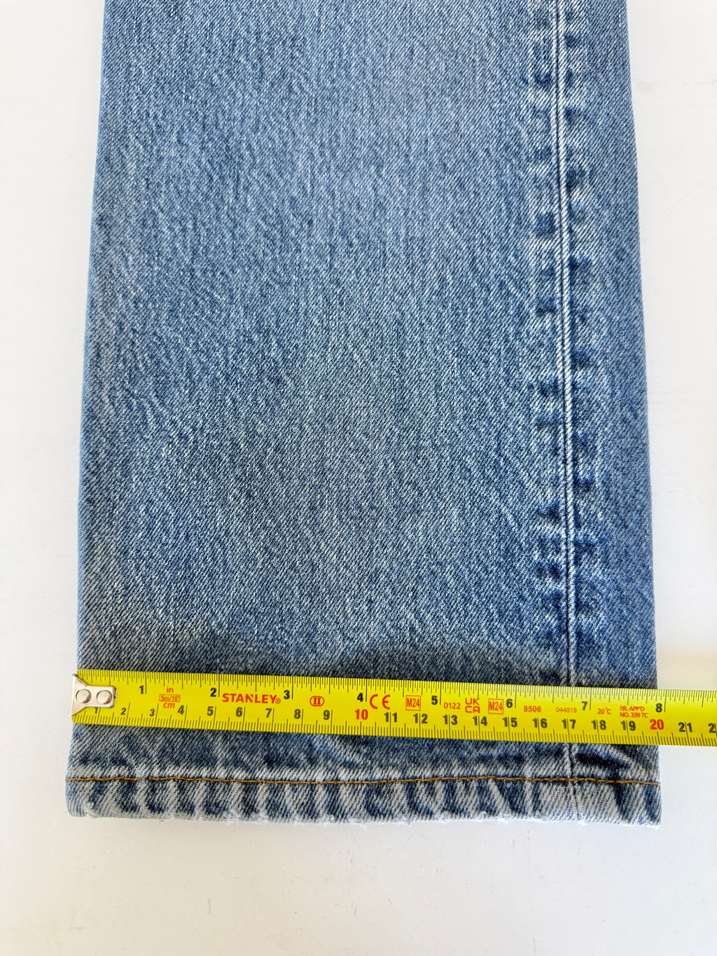 W31 L30 vintage Levis 501xx 31” measured fade whiskers USA 501s 90s