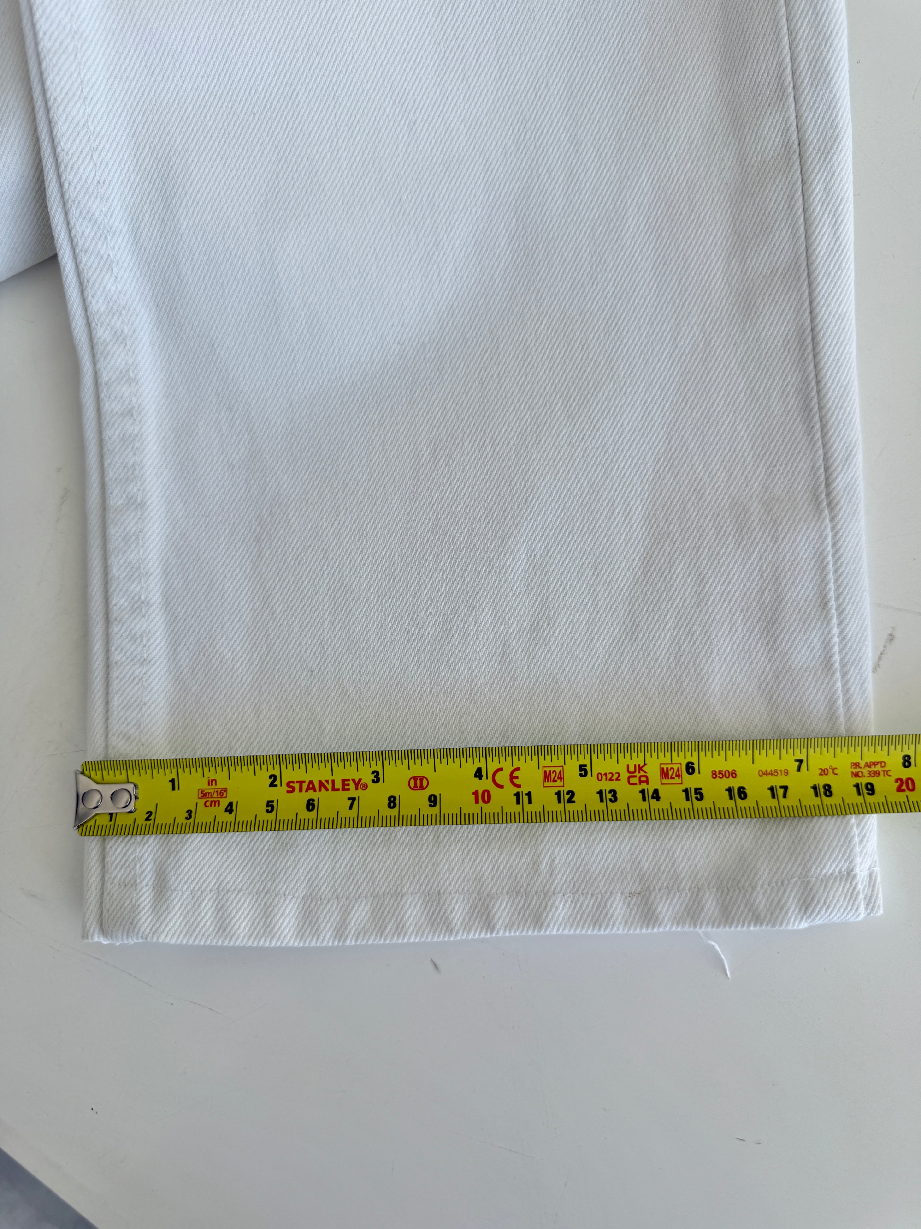 W28 L30 vintage Levis 501 27/28” measured white denim 90s Levi’s 501s USA