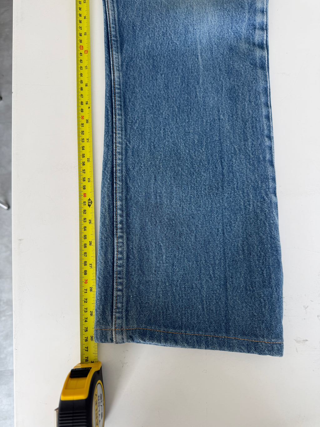 W30 L30 vintage Levis 501 dark faded blue 29/30” measured waist 501s 90s USA