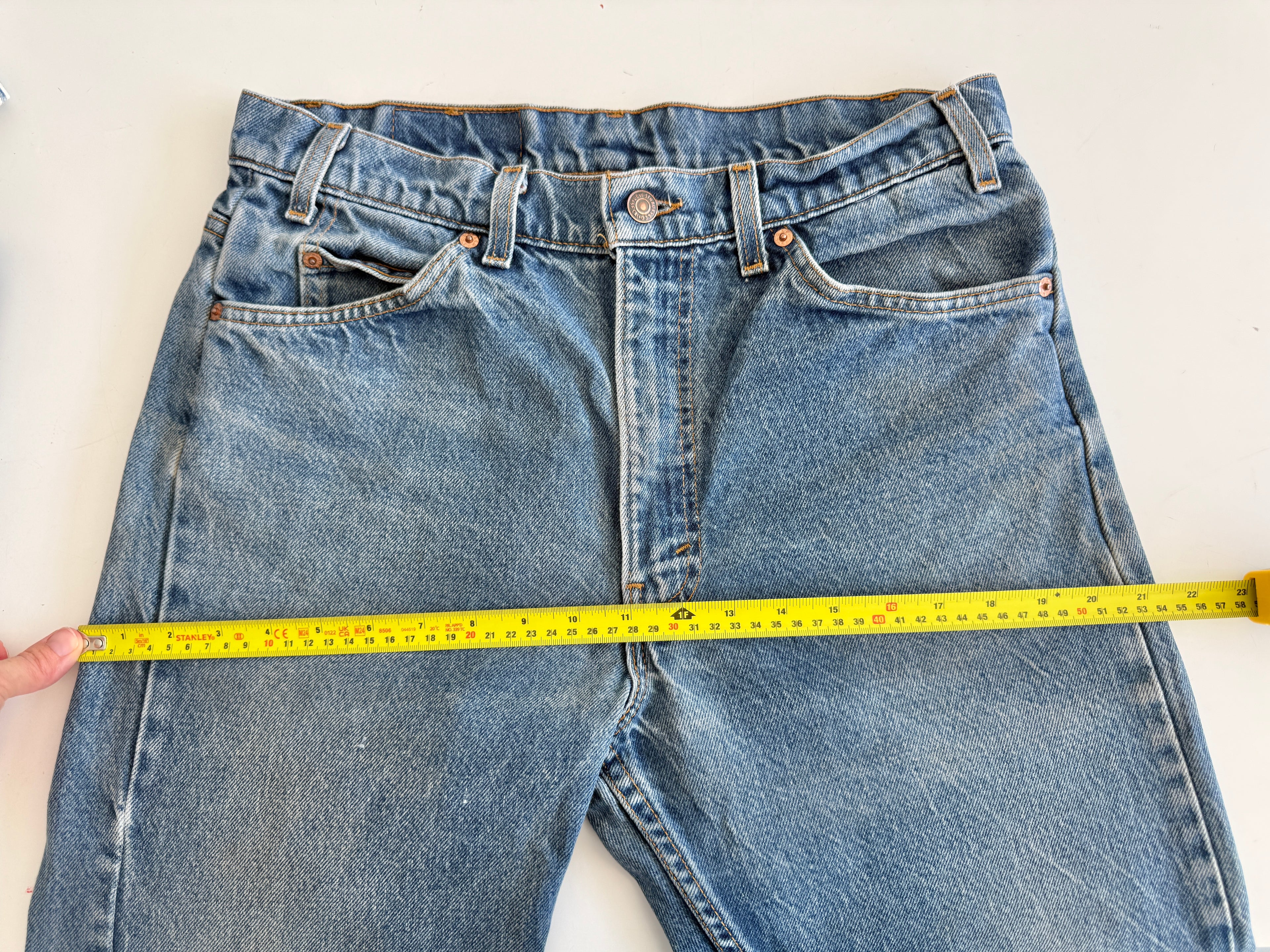 W32 L29 vintage Levis 505 31/32” measured waist dark fade blue faded  90s orange tag USA 505s