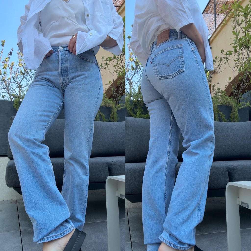 W27 L33 Levis 501 vintage 26-27” measured waist made in USA 90s