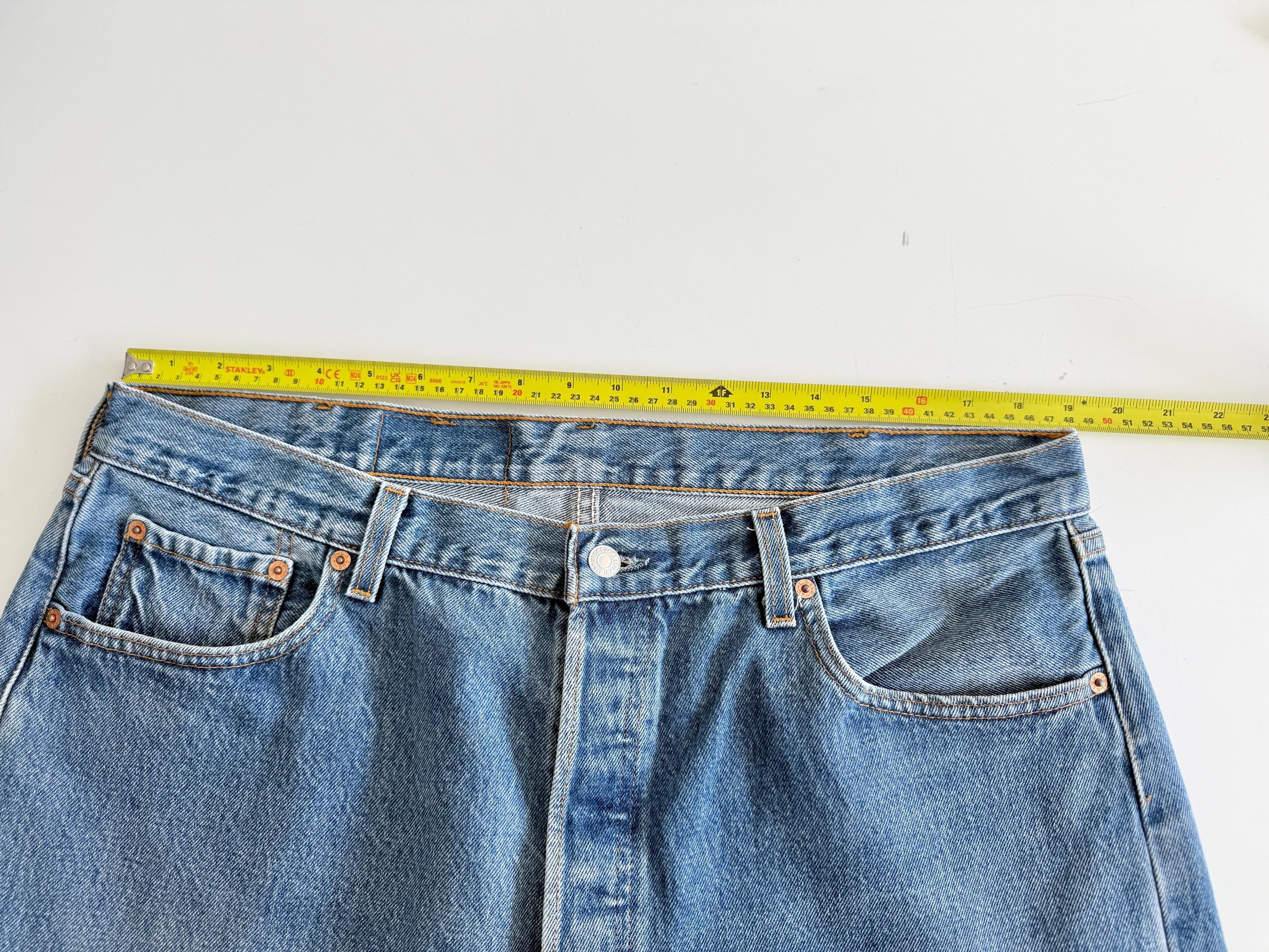 W38 L35 vintage Levis 501 37-38” measured waist medium dark blue made in USA 90s