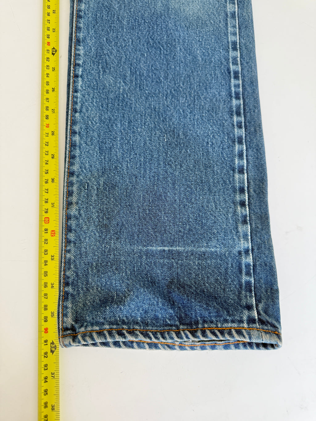 Soft W29 L36 vintage Levis 501 28-29” measured selvedge red line USA dark faded blue made in 80s