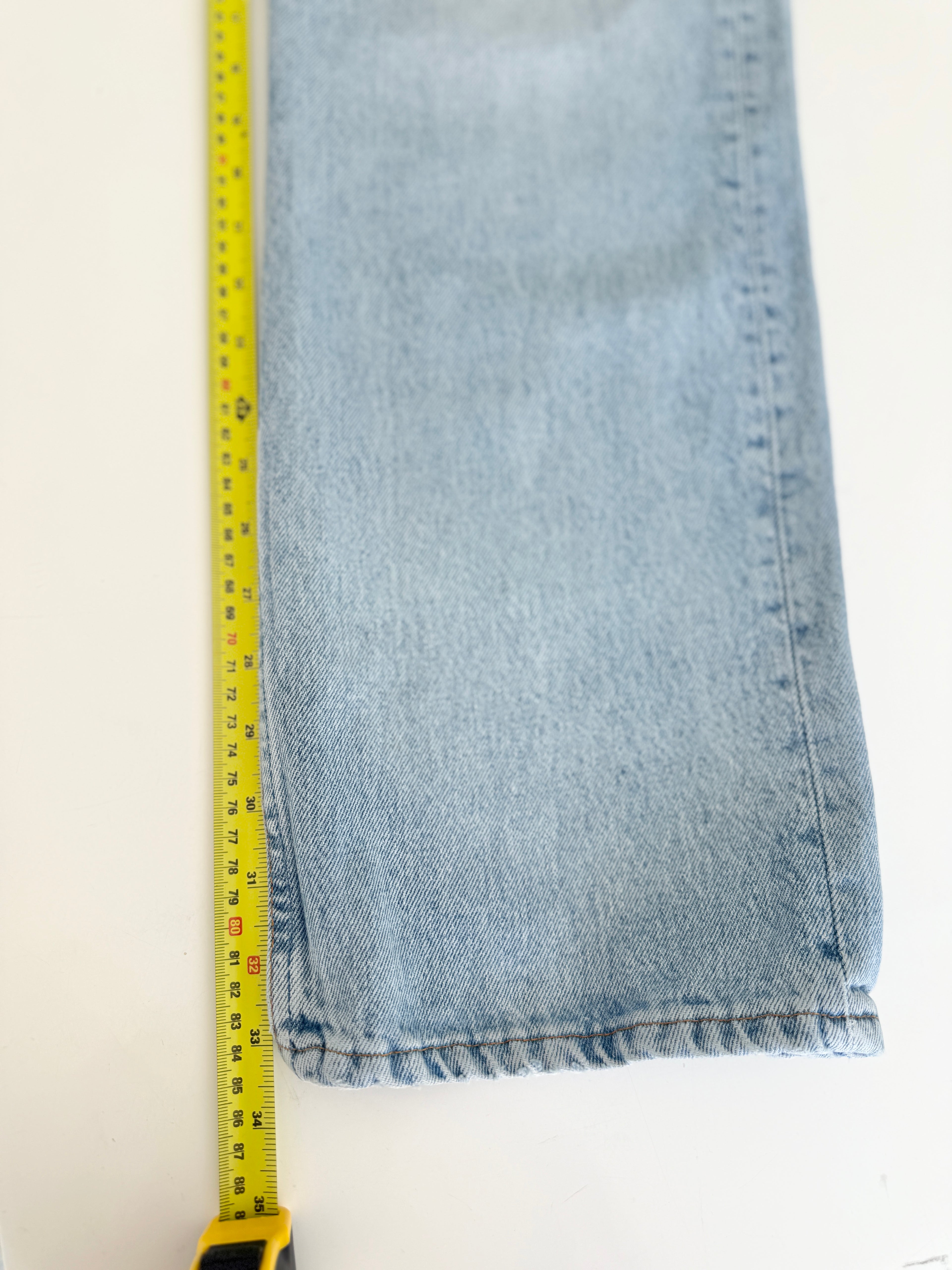 W36 L33 vintage Levis 501 35-36”” measured light blue 90s USA 501s