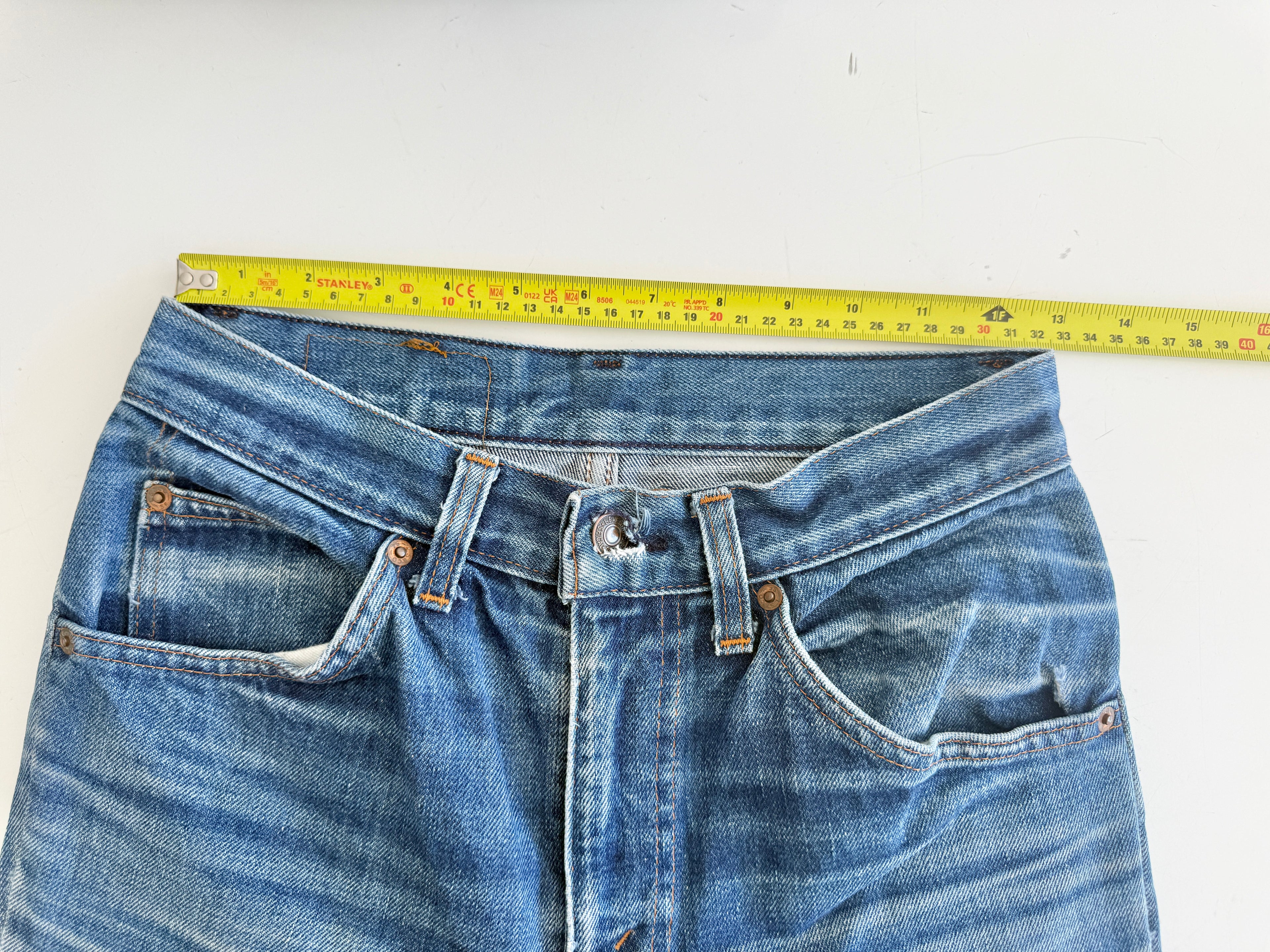 Soft W26 L27 vintage Levis 630 25/26” measured waist dark faded blue 630s 80s