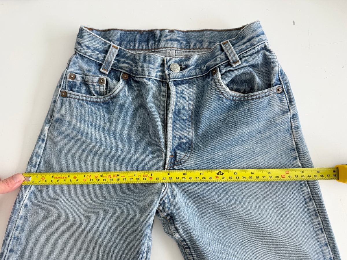 Soft W24 L28 vintage Levis 701s 23/24” measured light blue faded 80s USA 701s