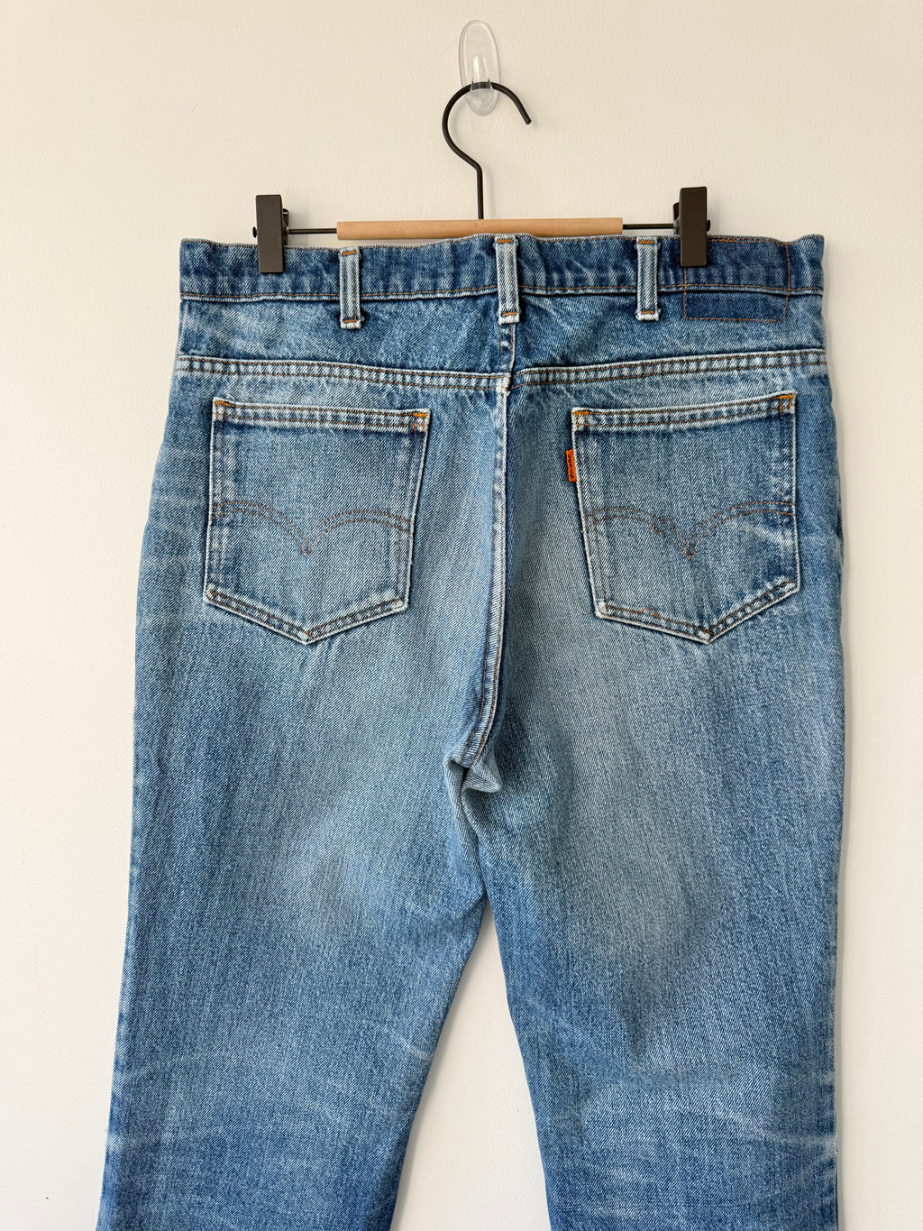 W33 L32 vintage Levis dark faded blue 32/33” measured waist late 80s levis orange tag