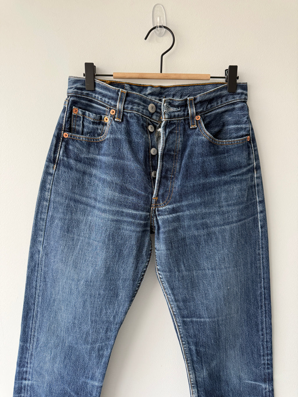 W27 L32 vintage Levis 501s 26/27” measured indigo blue faded  90s 501s