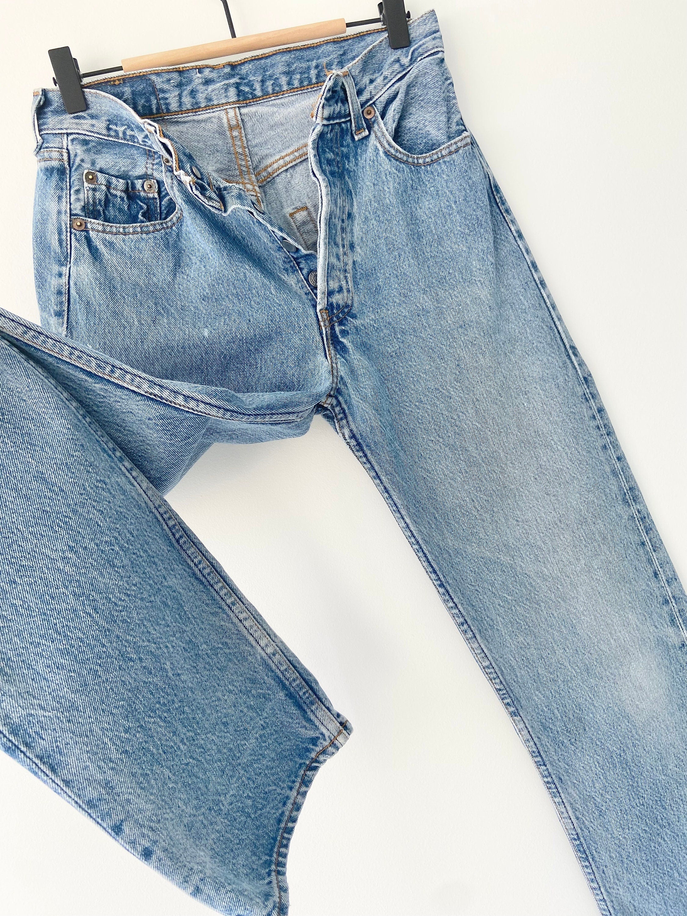 Levis 501 jeans w26 L32 blue made in France 80s 501 blue Levi’s vintage 501