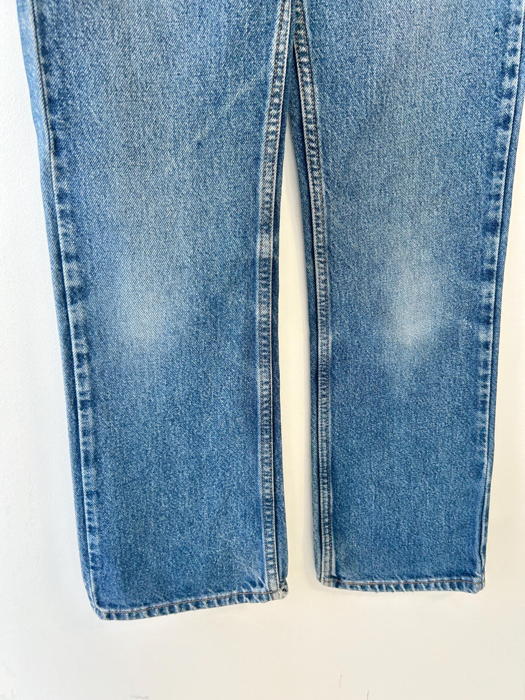 Levis 518 vintage w24 L27 Levi’s dark faded blue faded blue straight bootcut made in 90s 518 vintage 501  24” waist