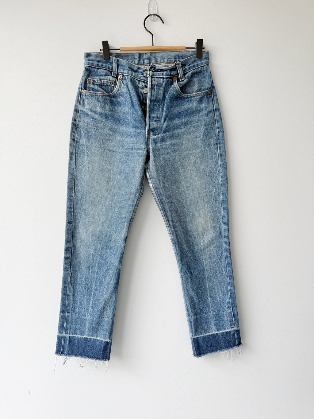 W28 L26 vintage Levis 701 27/28” dark faded blue Levi’s 701s 80s