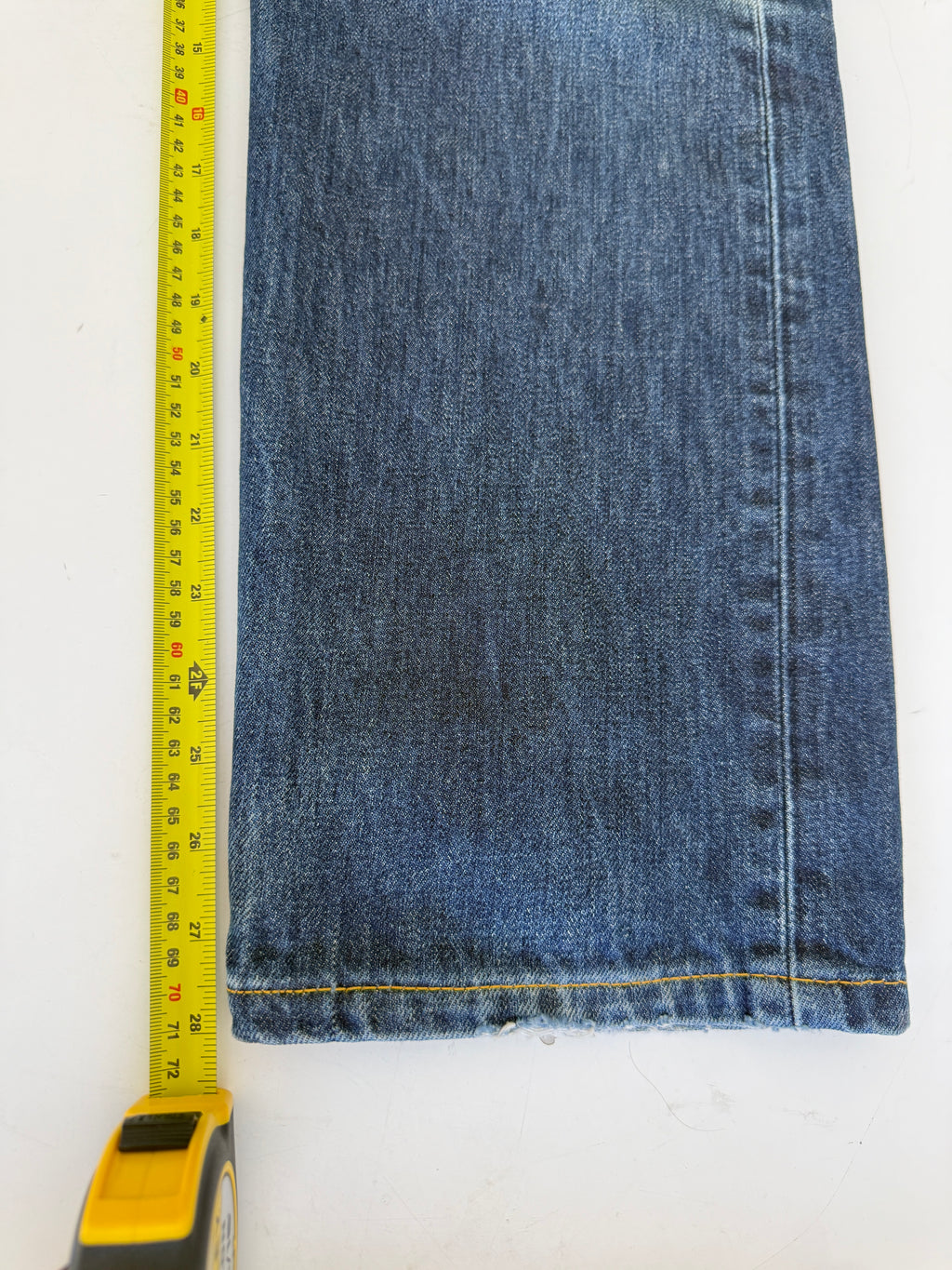 W32 L28 vintage Levis 501s 31/32” measured dark fade blue faded Y2K 501s
