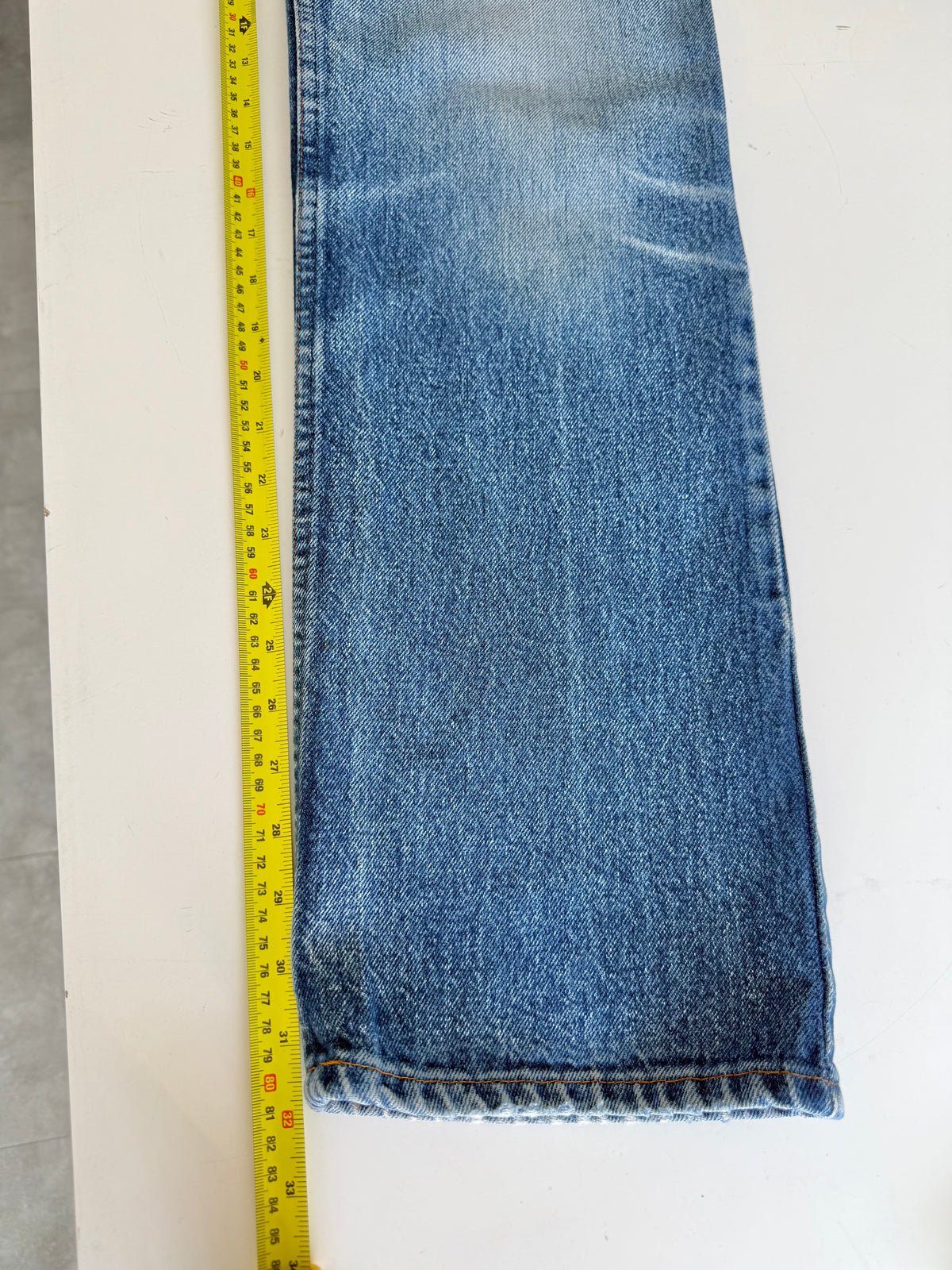 W33 L32 vintage Levis dark faded blue 32/33” measured waist late 80s levis orange tag