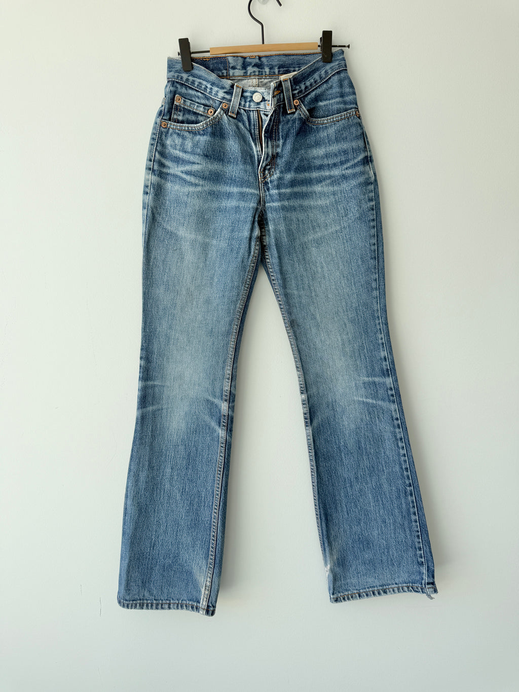 W24 L31 vintage Levis 517 24” measured waist dark faded blue USA 90s 517s