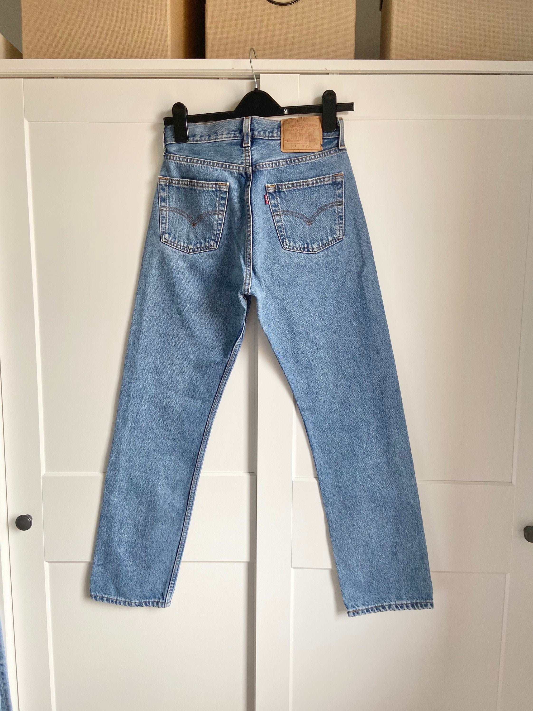 Vintage levis w27 501 for women