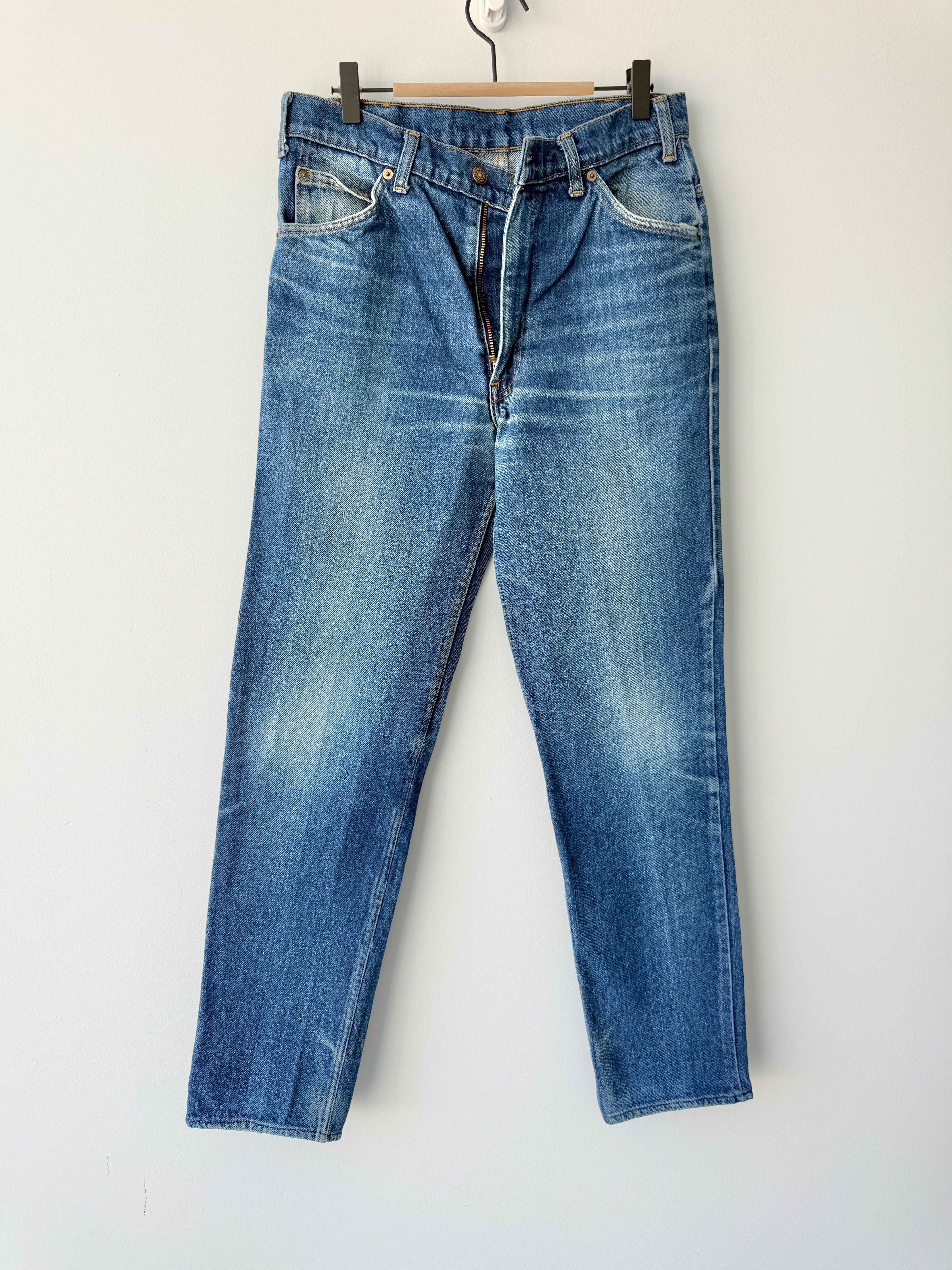 W29 L29 vintage Levis 631 28-29” measured dark faded blue denim orange tab 80/90s Levi’s 631s