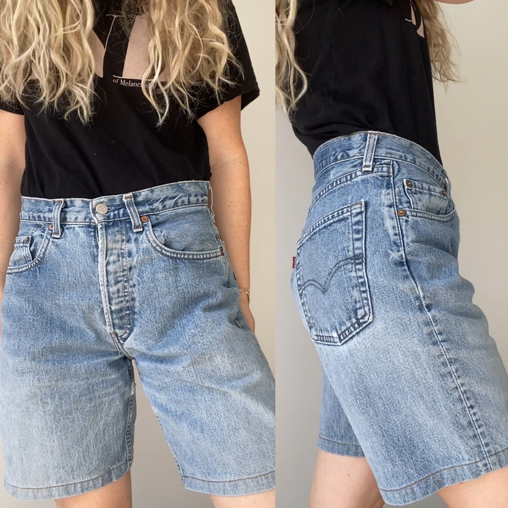 Vintage Levi’s button  shorts w29”