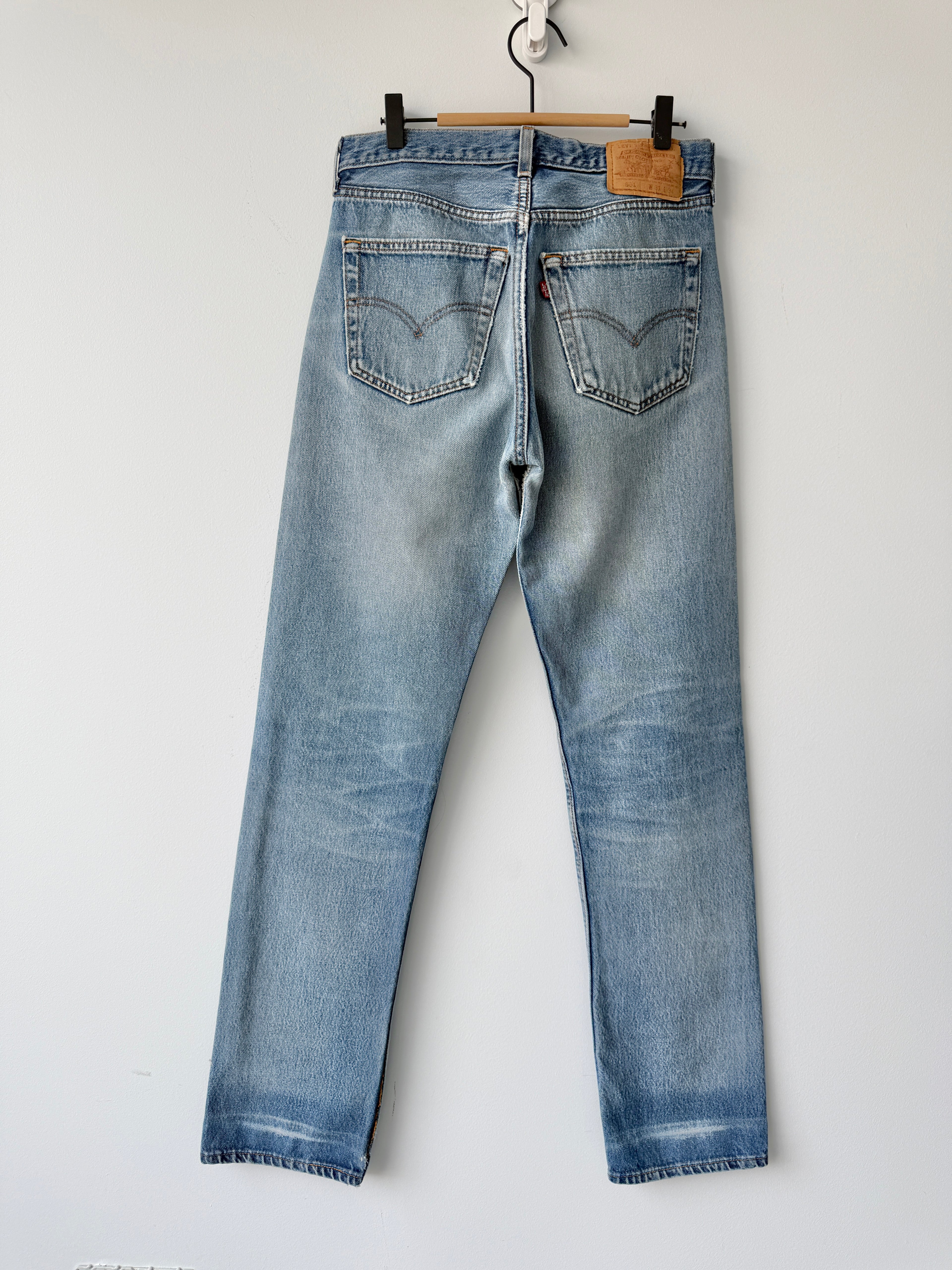 Soft W29 L34 vintage Levis 501 28/29” measured unique faded blue denim 90s USA Levi’s 501s