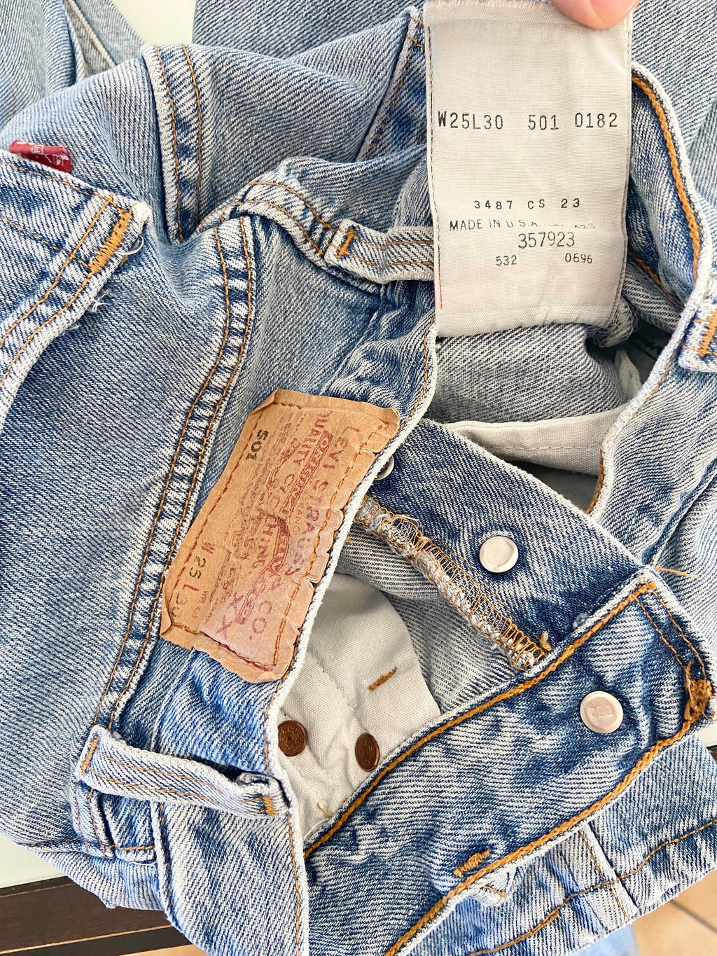 Levis 501 jeans w23 L29 USA light blue stone wash vintage 501 Levis vintage