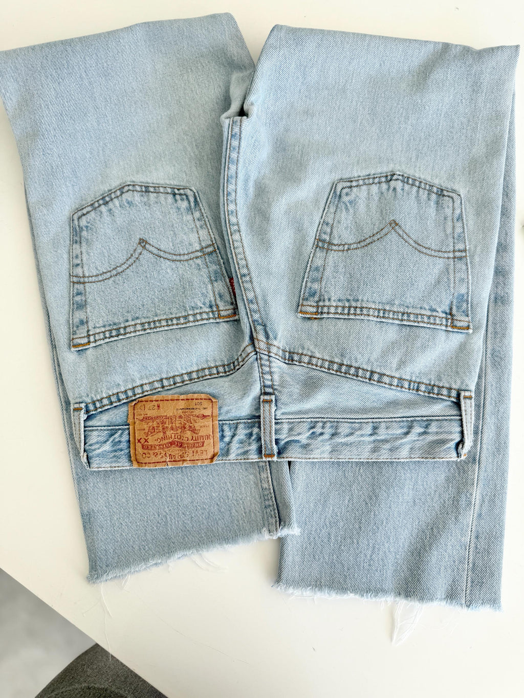 W25 L27 Levis 501 vintage 25” waist light blue 501s made in France 90s (posted weekend)