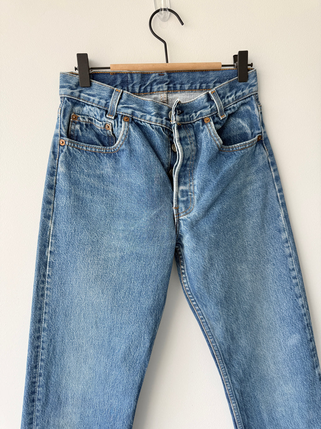 W27 L27 vintage Levis 701 0117 dark faded blue 29/30” measured waist 701 0117s 80s USA